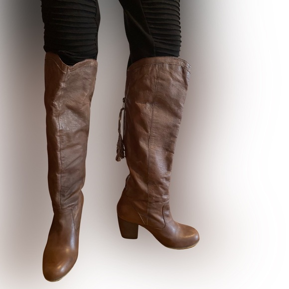 STEVE MADDEN BROWN BOOTS SIZE 8M - Picture 2 of 11